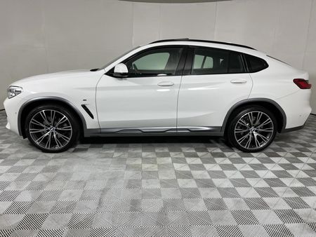 2019-BMW-X4-xDrive20d-M-Sport_19