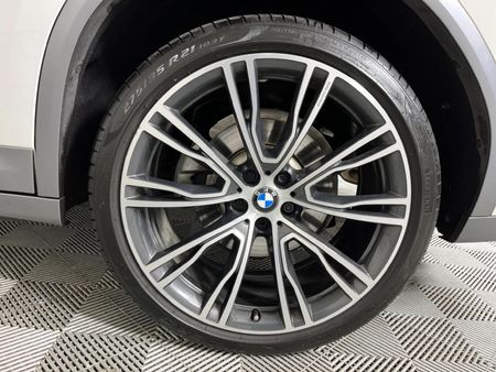 2019-BMW-X4-xDrive20d-M-Sport_6
