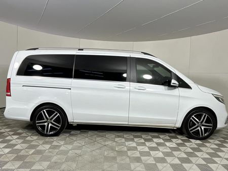 2020-Mercedes-Benz-V-Class-V-250d-Avantgarde-Auto_18