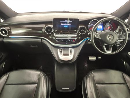 2020-Mercedes-Benz-V-Class-V-250d-Avantgarde-Auto_1