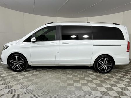 2020-Mercedes-Benz-V-Class-V-250d-Avantgarde-Auto_20