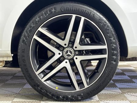 2020-Mercedes-Benz-V-Class-V-250d-Avantgarde-Auto_6