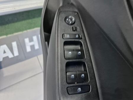 2024-Hyundai-Grand-i10-12-Motion-Auto_12