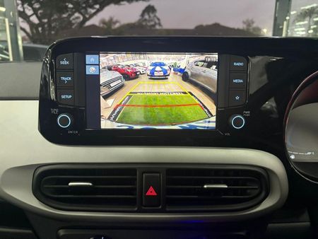 2024-Hyundai-Grand-i10-12-Motion-Auto_16