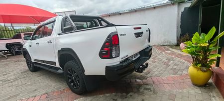 2016-Toyota-Hilux-28-GD-6-Raider-4x4-Double-Cab-Auto_8