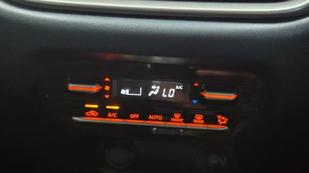 2025-Toyota-Starlet-Toyota-Starlet-15L-Xs-AT-75I_11