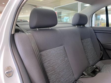 2017-Volkswagen-Polo-Vivo-GP-14-Trendline_10