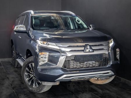 2022-Mitsubishi-Pajero-Sport-24D-4x4-Exceed-Auto_9