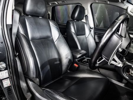 2022-Mitsubishi-Pajero-Sport-24D-4x4-Exceed-Auto_5