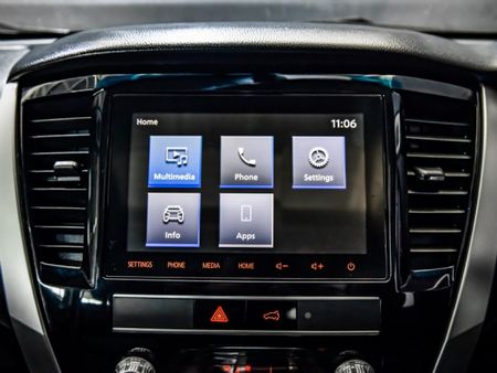 2022-Mitsubishi-Pajero-Sport-24D-4x4-Exceed-Auto_7