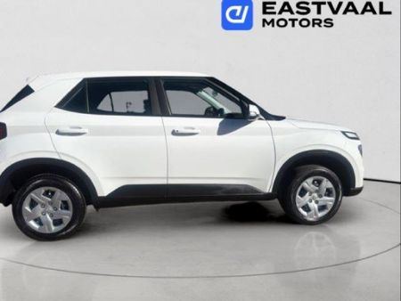2026-Hyundai-Venue-12-Motion_6