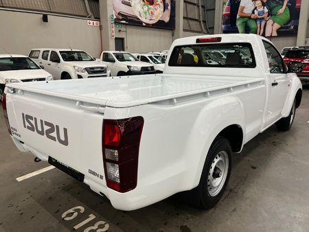 2026-Isuzu-D-Max-250C-Single-Cab_6