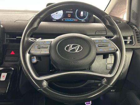2022-Hyundai-Staria-22d-Luxury-Auto_12