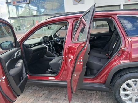 2026-Suzuki-Grand-Vitara-15-GL-Auto_10