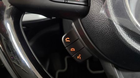 2026-Suzuki-Swift-12-GLX-Auto_10