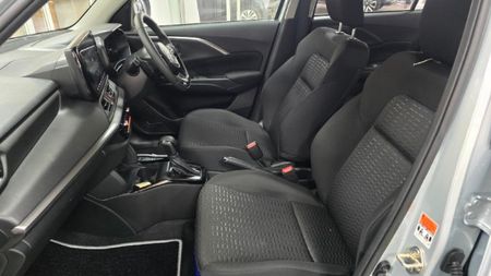 2026-Suzuki-Swift-12-GLX-Auto_3