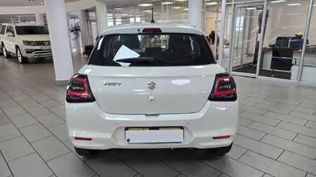 2026-Suzuki-Swift-12-GLX-Auto_7