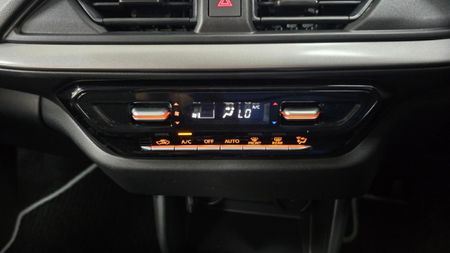 2026-Suzuki-Swift-12-GLX-Auto_8