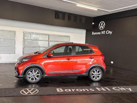 2022-Kia-Picanto-12-X-Line_5
