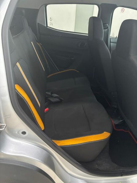 2026-Renault-Kwid-10-Climber_10