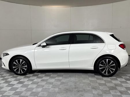 2021-Mercedes-Benz-A-Class-A-200-Auto_18