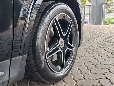 2024-Mercedes-Benz-GLA-200d-Progressive_13