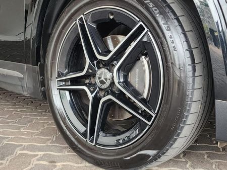 2024-Mercedes-Benz-GLA-200d-Progressive_14