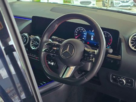 2024-Mercedes-Benz-GLA-200d-Progressive_19