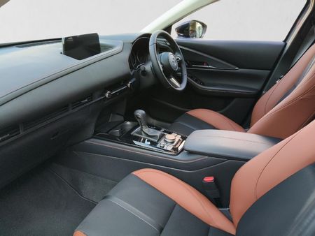 2026-Mazda-CX-30-20-Individual-Auto_18