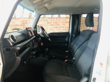 2024-Suzuki-Jimny-15-GLX-AllGrip-5-Door-Auto_10
