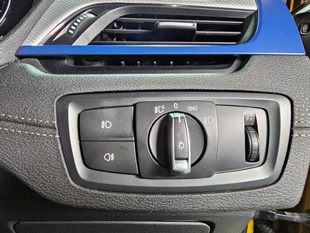 2018-BMW-X2-sDrive20i-M-Sport-Auto_17