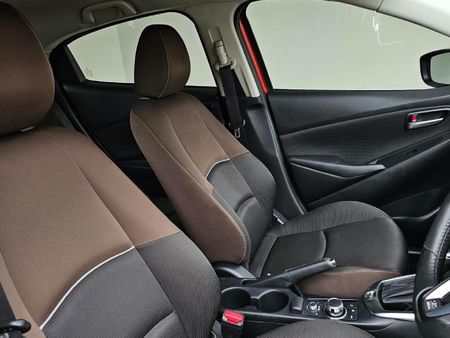 2021-Mazda-2-15-Dynamic-Auto-5-dr_24