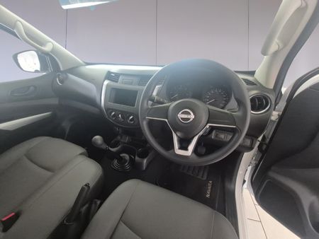 2026-Nissan-Navara-25-DDTi-XE-Single-Cab_13