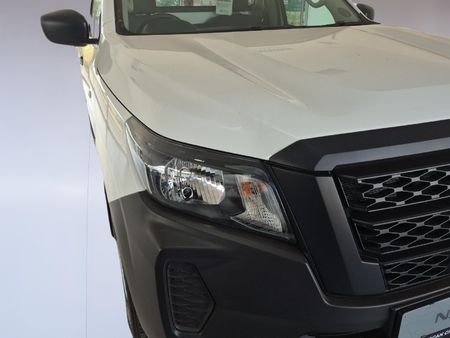 2026-Nissan-Navara-25-DDTi-XE-Single-Cab_8