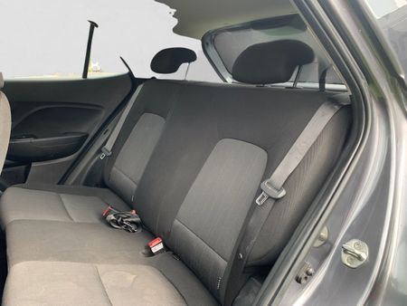 2022-Hyundai-Venue-10-TGDI-Motion_9