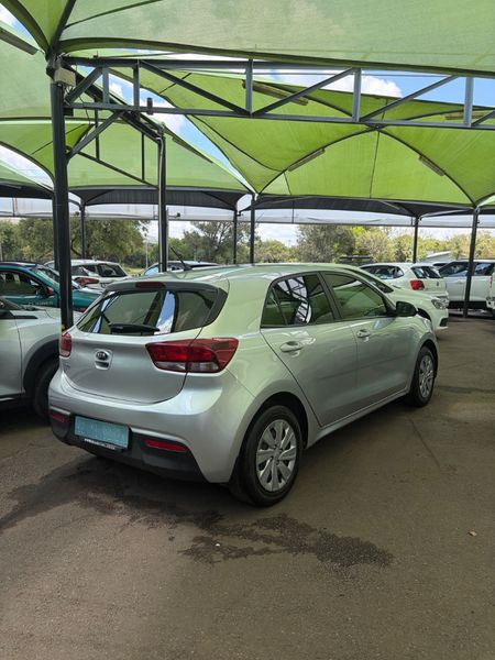 2019-Kia-Rio-12-5-dr_2
