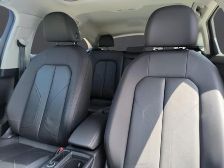 2024-Audi-Q3-Sportback-35-TFSI_13