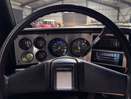 1986-Chevrolet-K5-Blazer_25