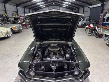 1969-Ford-Mustang-Fastback_10