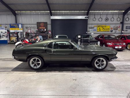 1969-Ford-Mustang-Fastback_15