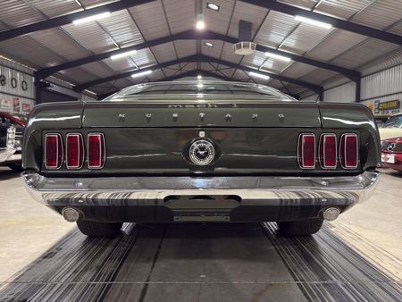 1969-Ford-Mustang-Fastback_22