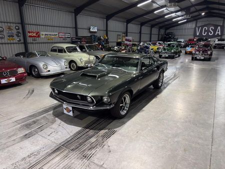 1969-Ford-Mustang-Fastback_3
