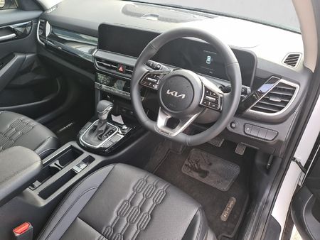 2026-Kia-Seltos-15-CRDi-EX_12