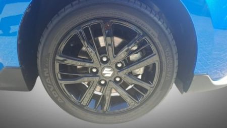 2025-Suzuki-Swift-14T-Sport-Auto_9