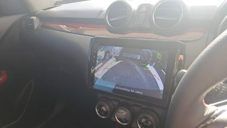 2025-Suzuki-Swift-14T-Sport-Auto_18
