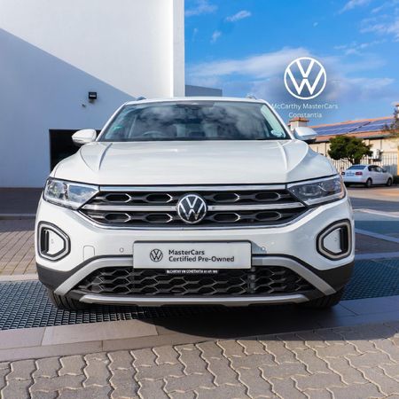 2025-Volkswagen-T-Roc-14-TSI-Design-Auto_1