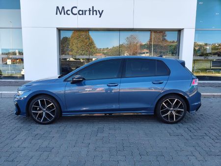 2026-Volkswagen-Golf-14-TSI-R-Line-Auto-110kw_2