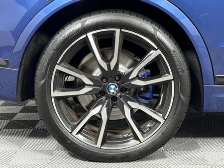 2020-BMW-X7-xDrive30d-M-Sport_7
