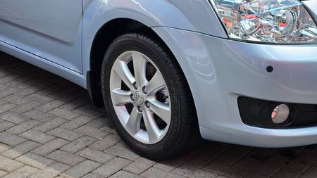 2008-Toyota-Verso-160-SX_9