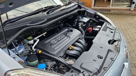 2008-Toyota-Verso-160-SX_17